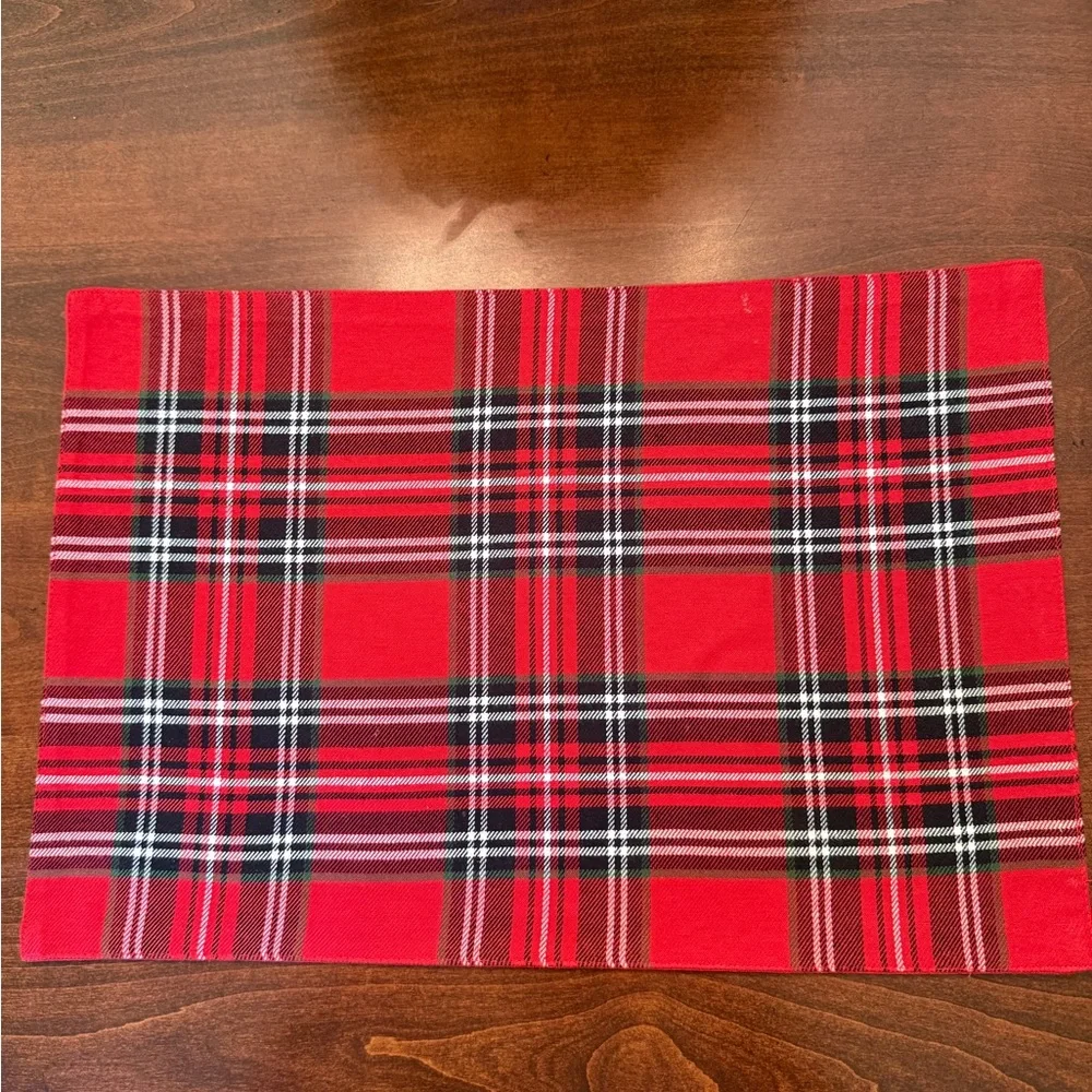 4 Red and Black Plaid Placemats❗️